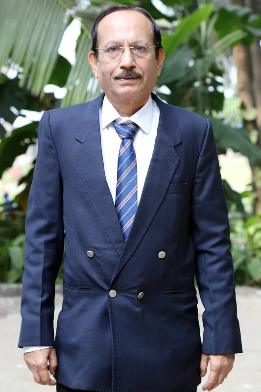Hiroo Lakhani